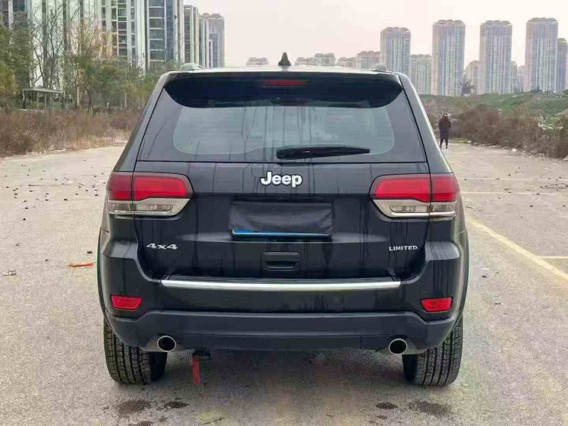 广元21年Jeep大切诺基9