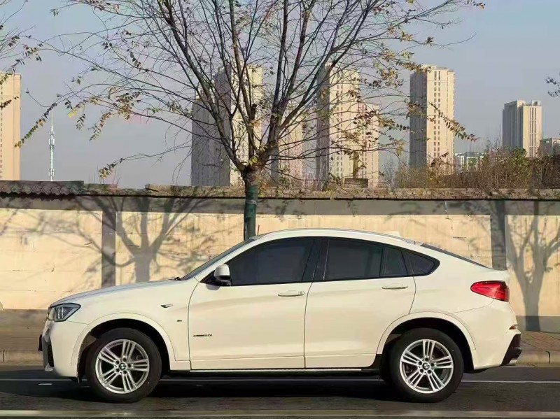 鄭州18年寶馬X46