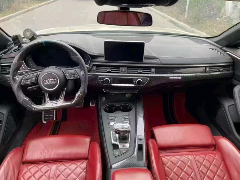 青岛19年奥迪S57