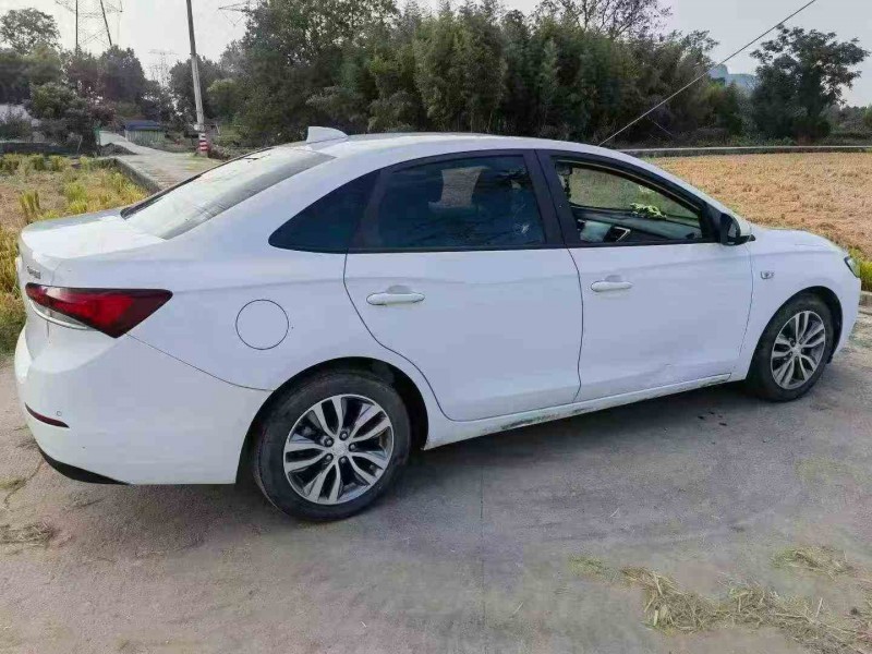 嘉兴18年别克英朗7