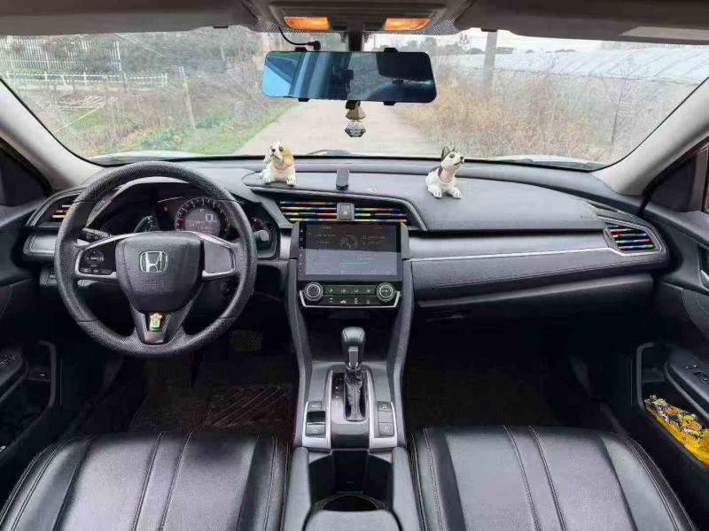 金华18年本田思域5