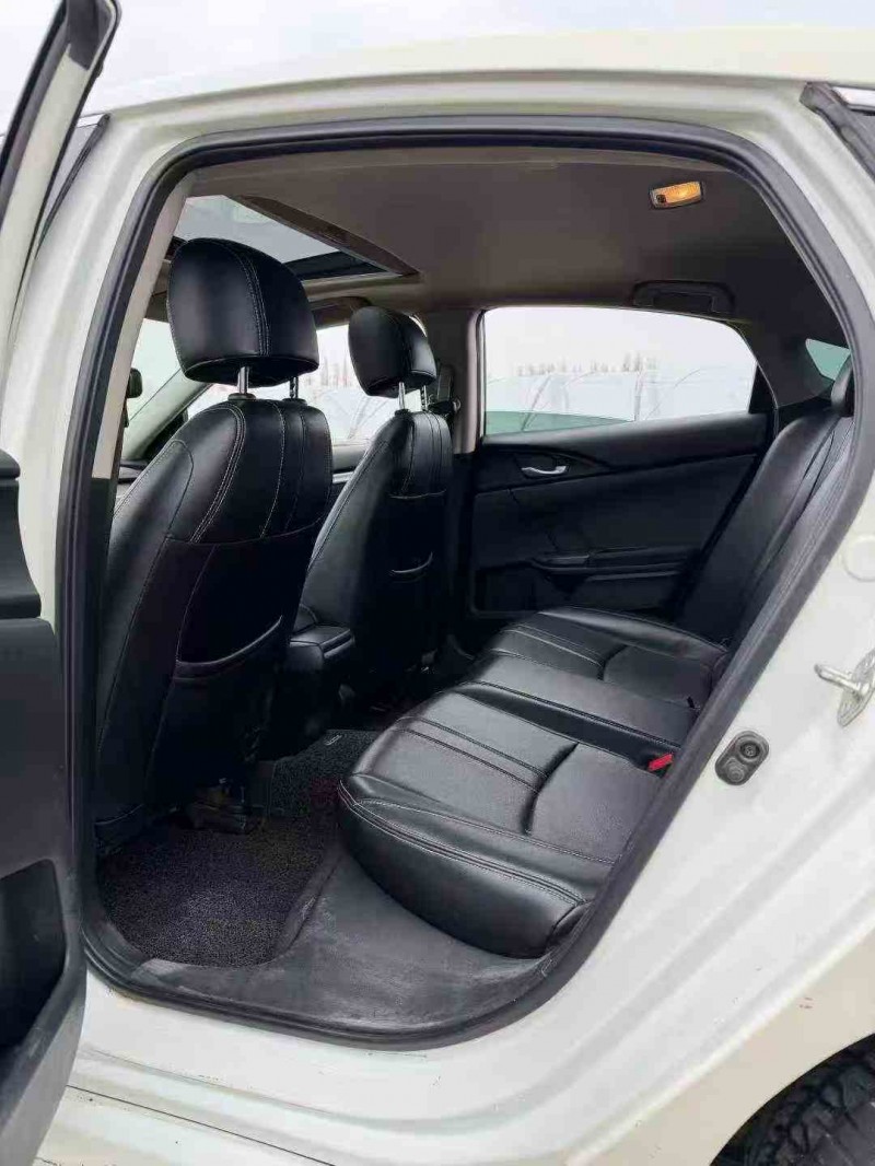 金华18年本田思域6