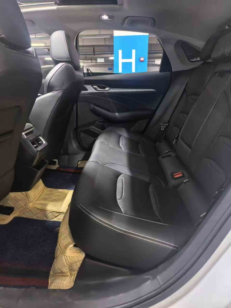 广元22年吉利星瑞6