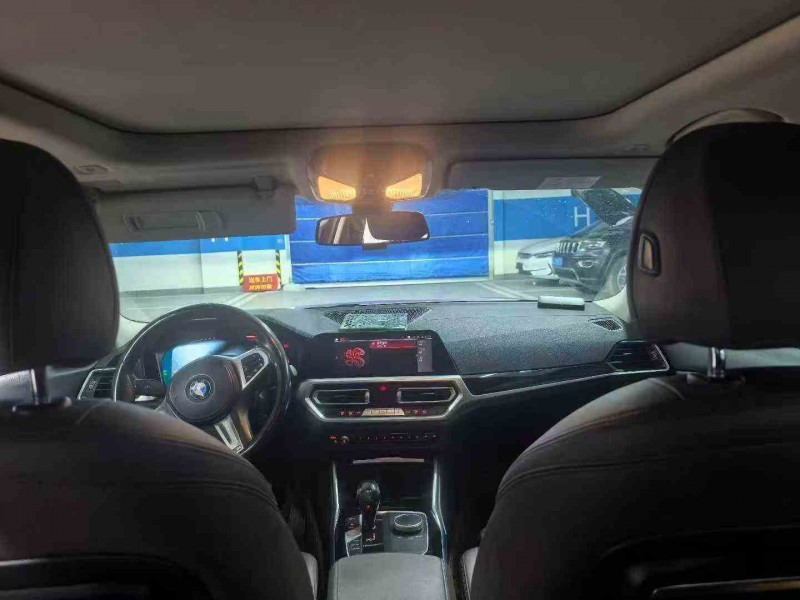 泸州20年宝马3系3