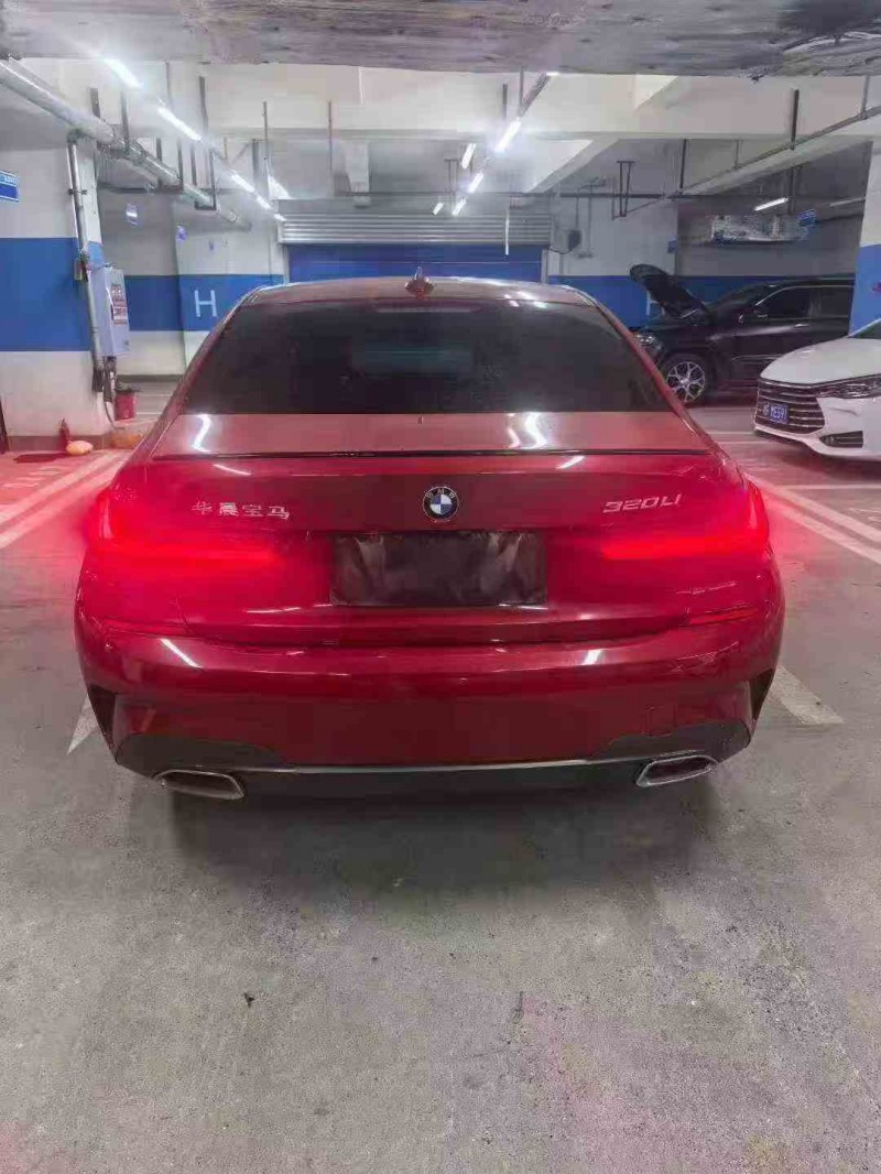 泸州20年宝马3系8