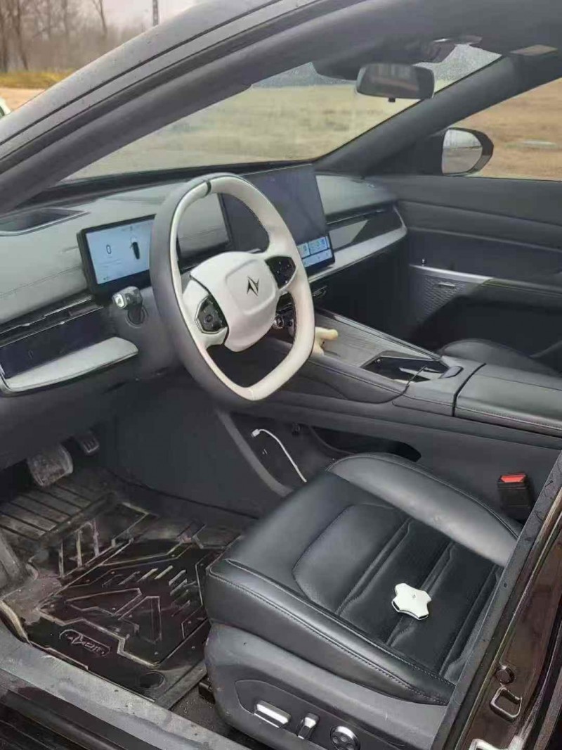 濟寧24年東風奕炫4