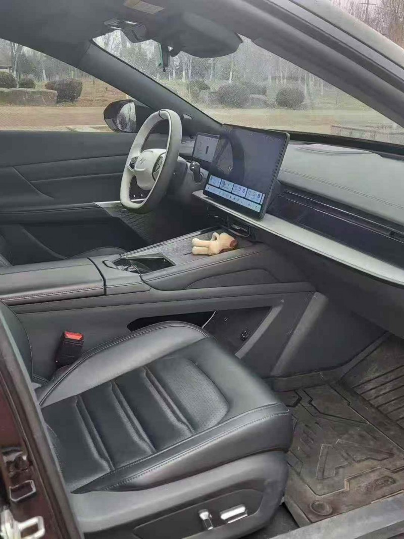 濟寧24年東風奕炫6