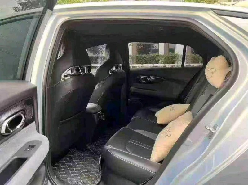 廣州24年傳祺影豹7