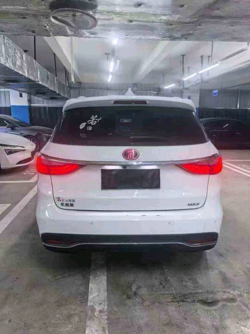 遂宁19年比亚迪宋MAX8