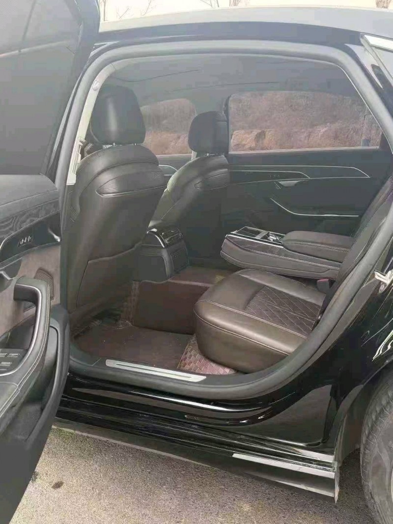 石家庄23年奥迪A8L8