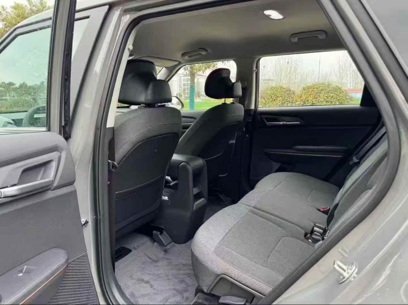 淮安26年起亚EV55