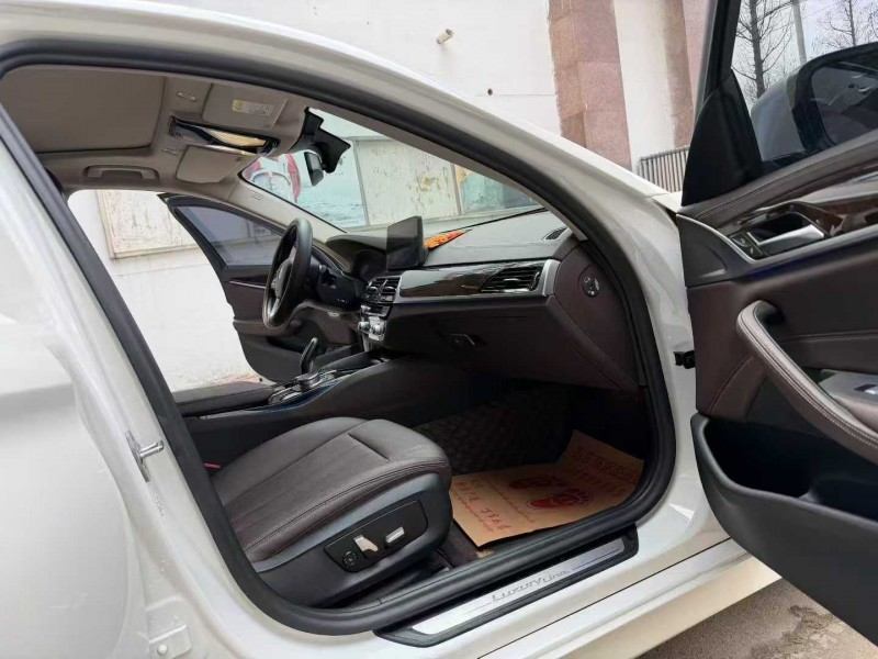 徐州20年宝马5系6