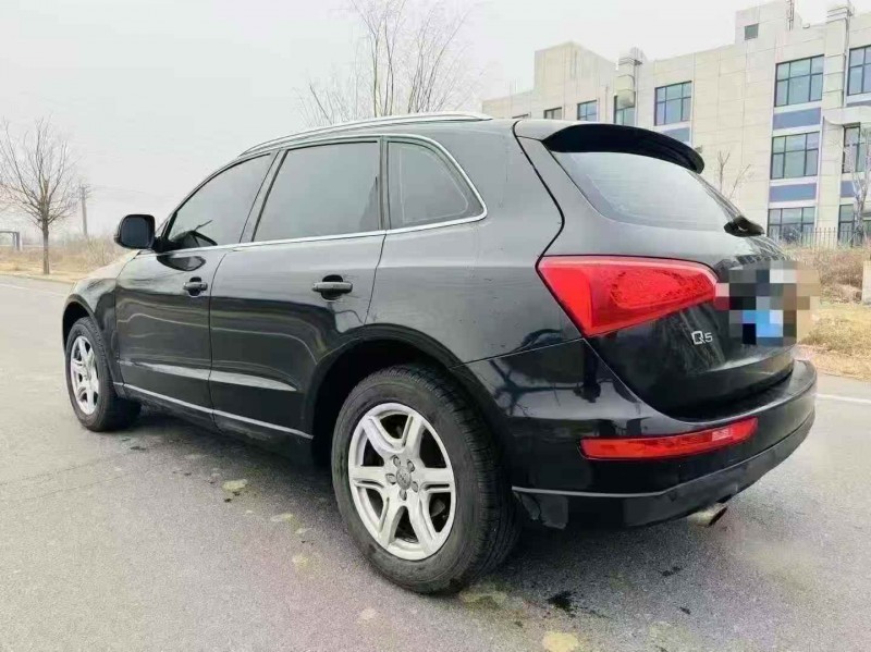 枣庄13年奥迪Q58