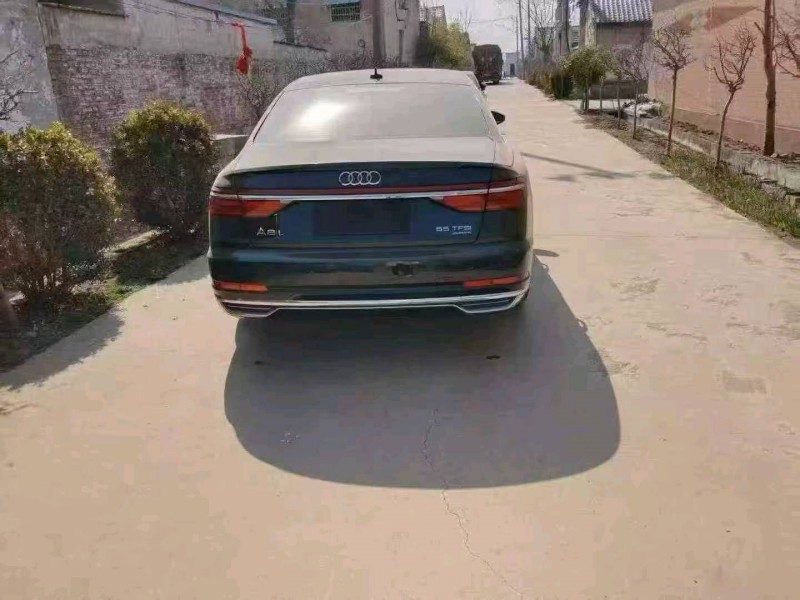 临沂21年奥迪A8L4