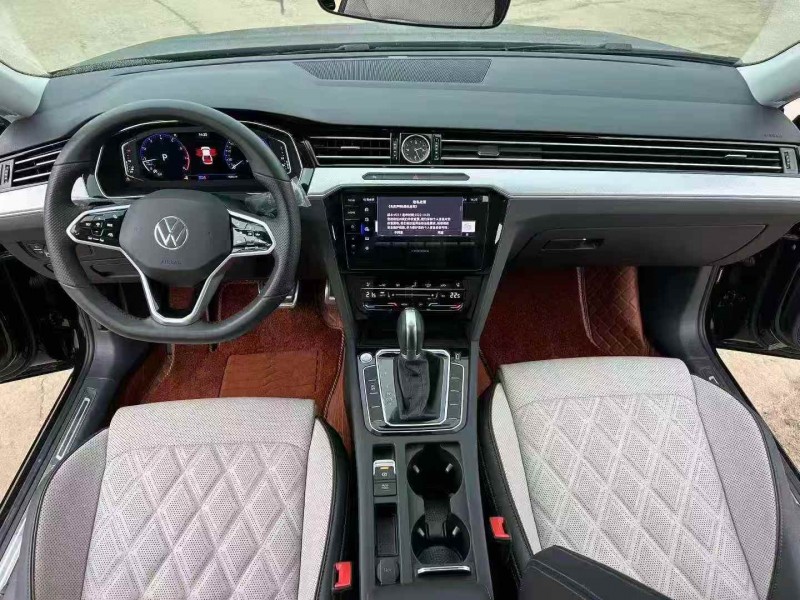 邢台24年大众迈腾6