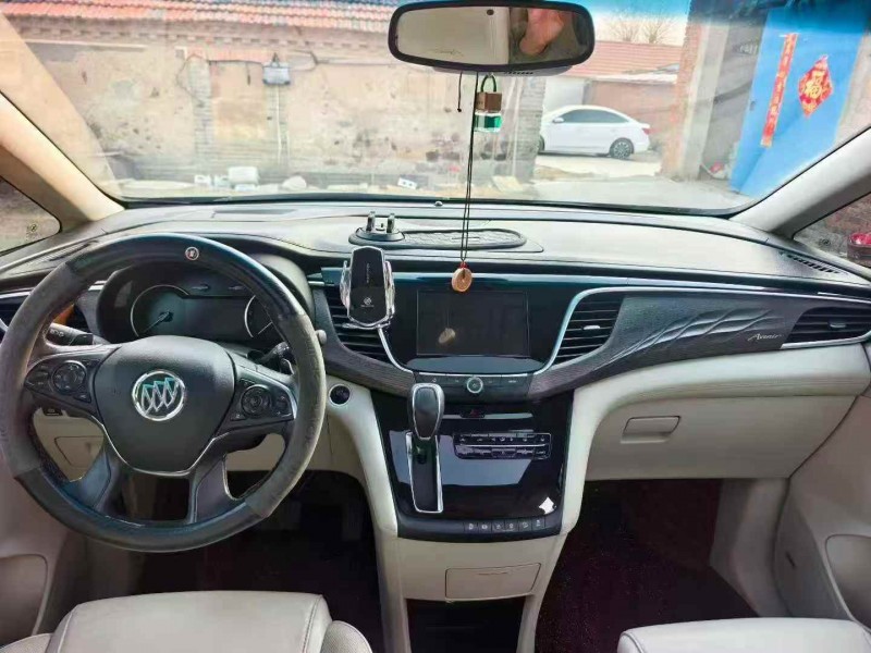 潍坊18年别克GL88