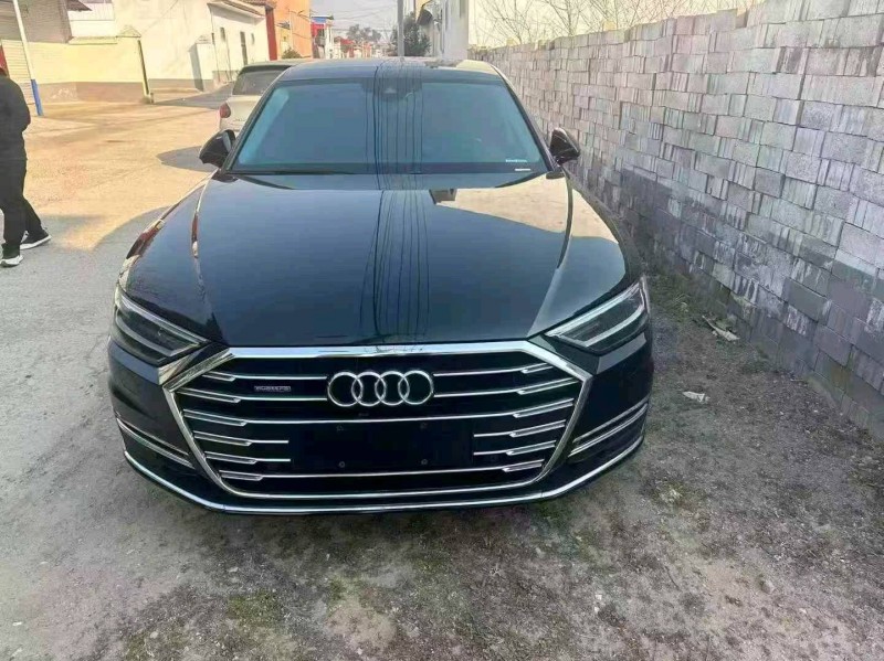 晋中21年奥迪A8L1