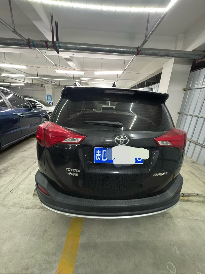 成都15年丰田RAV4荣放3