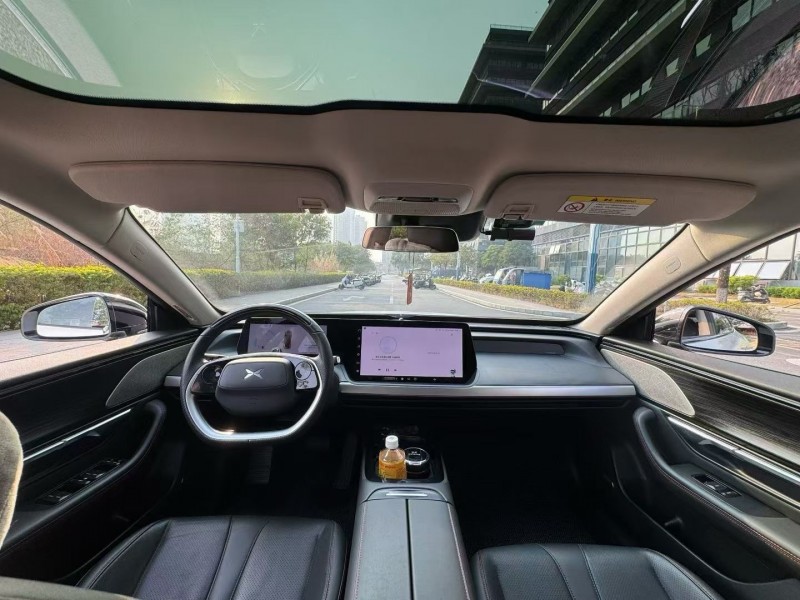 东莞23年小鹏汽车p75