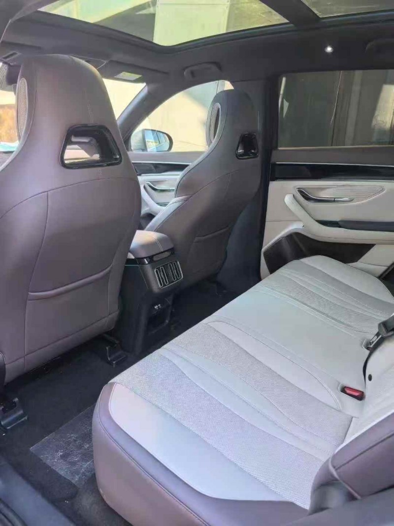 济宁24年比亚迪宋4