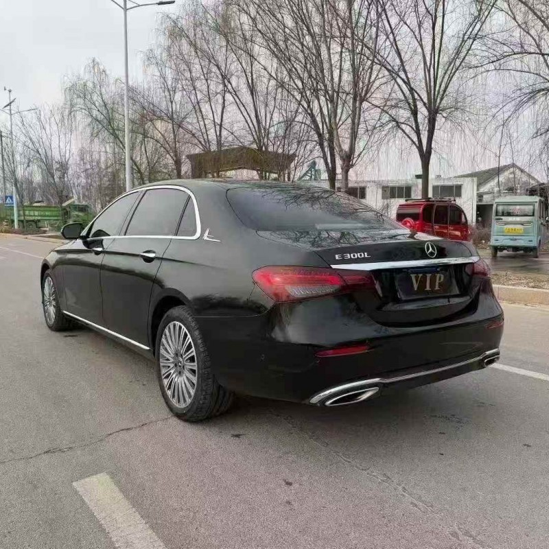 济宁23年奔驰E7