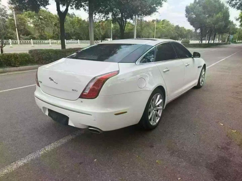 苏州12年捷豹XJL7