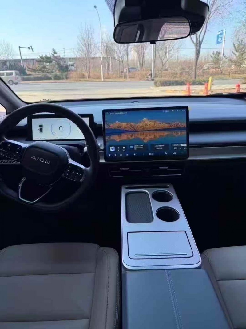 邢臺25年傳祺埃安Y4