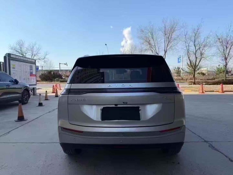 邢臺25年傳祺埃安Y9