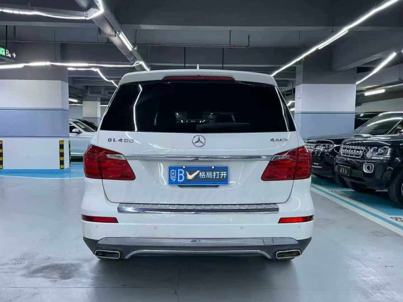 深圳15年奔驰GL9