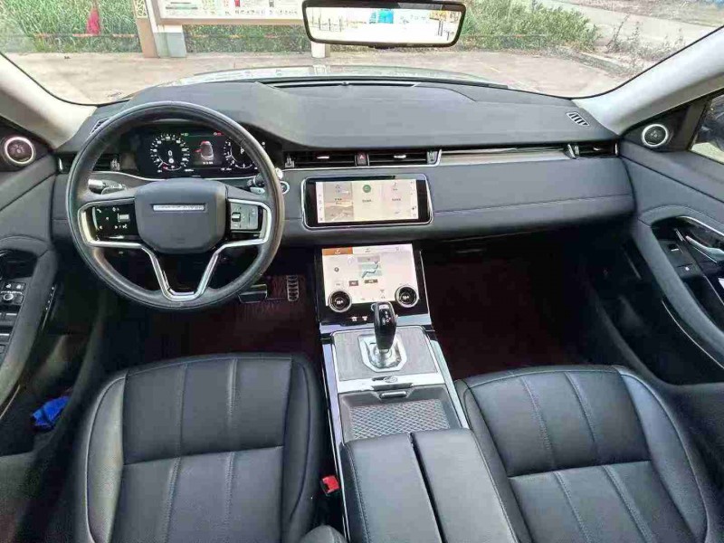 徐州23年路虎极光8