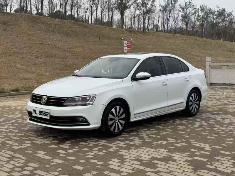 濮阳17年大众速腾3