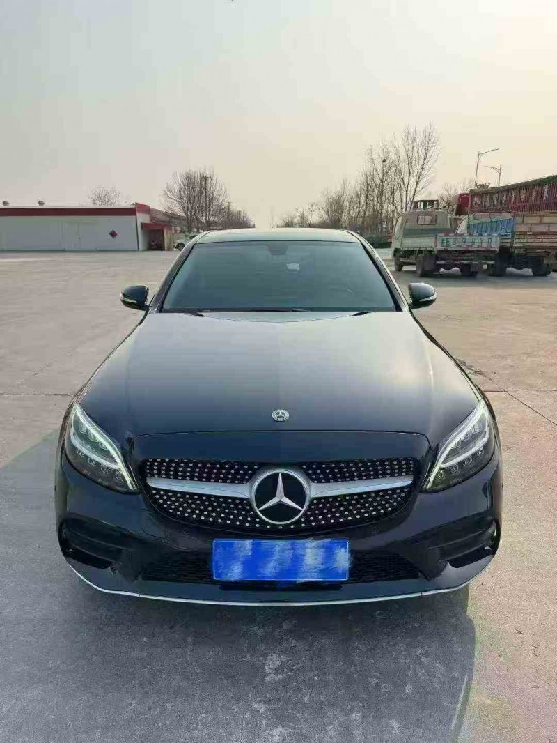济宁19年奔驰C1