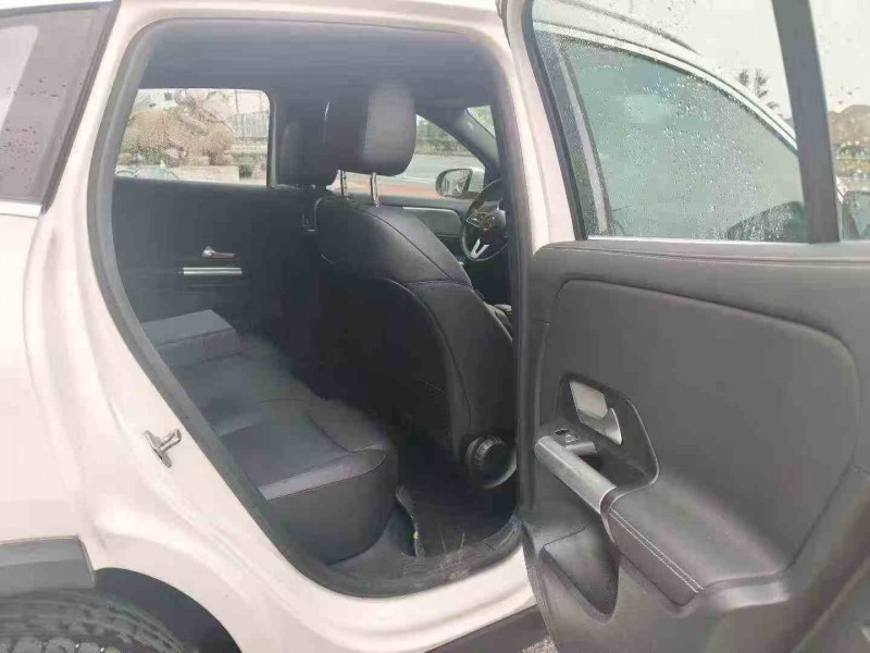 湖州22年奔驰GLA5