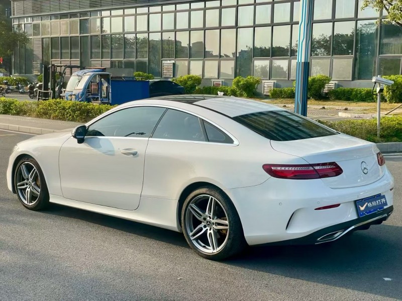 东莞18年奔驰E8