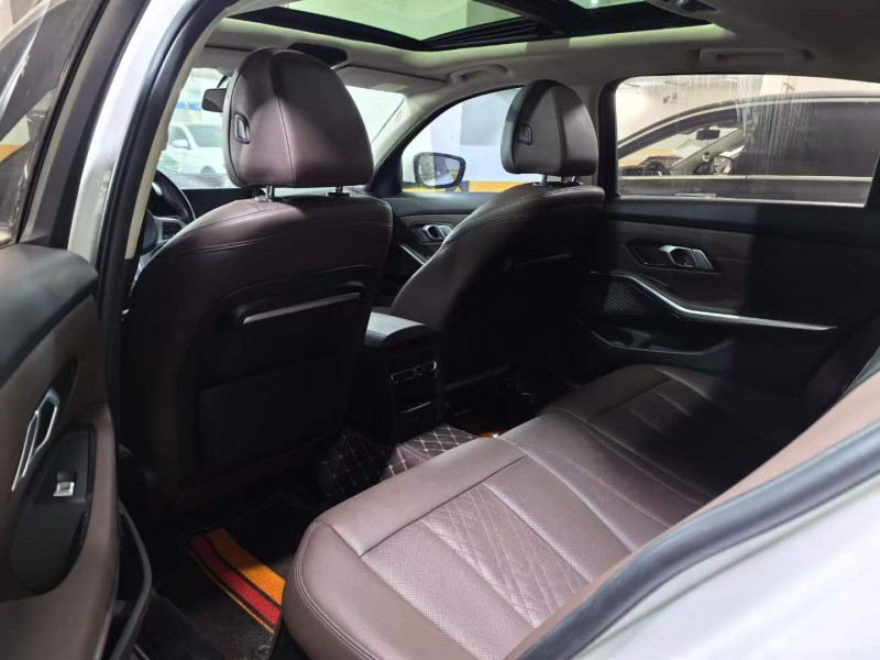 济宁22年宝马3系2