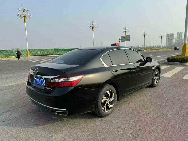 枣庄18年本田雅阁7