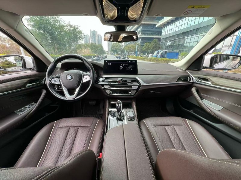 东莞21年宝马5系4