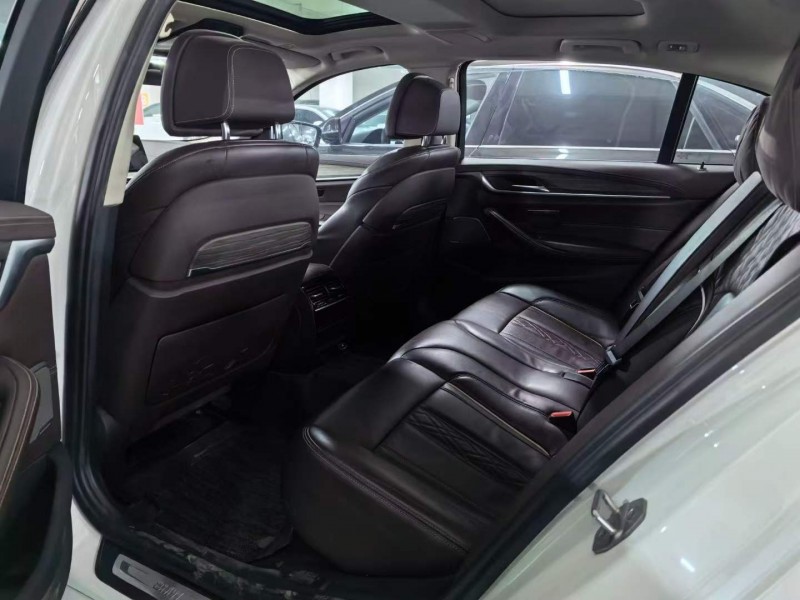 济宁20年宝马5系3