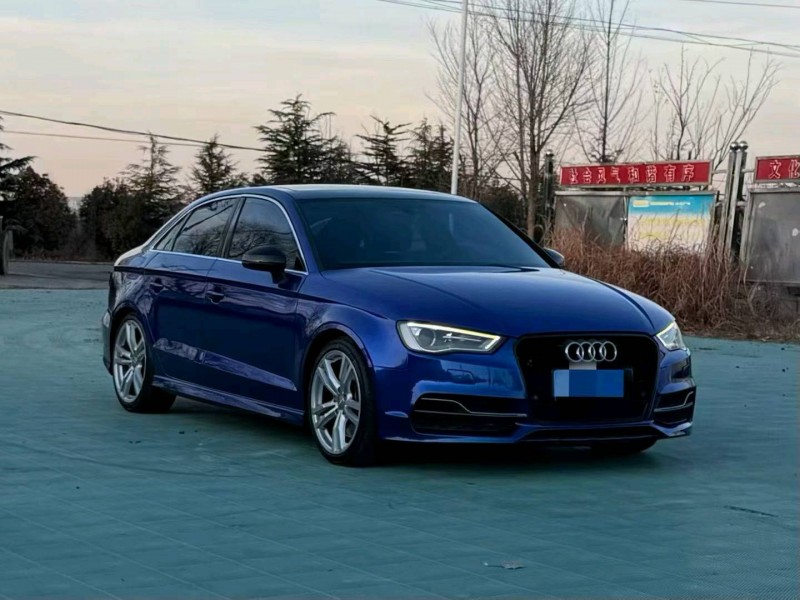 青岛16年奥迪S32