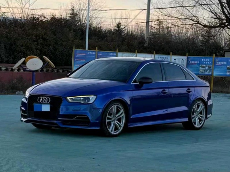 青岛16年奥迪S33