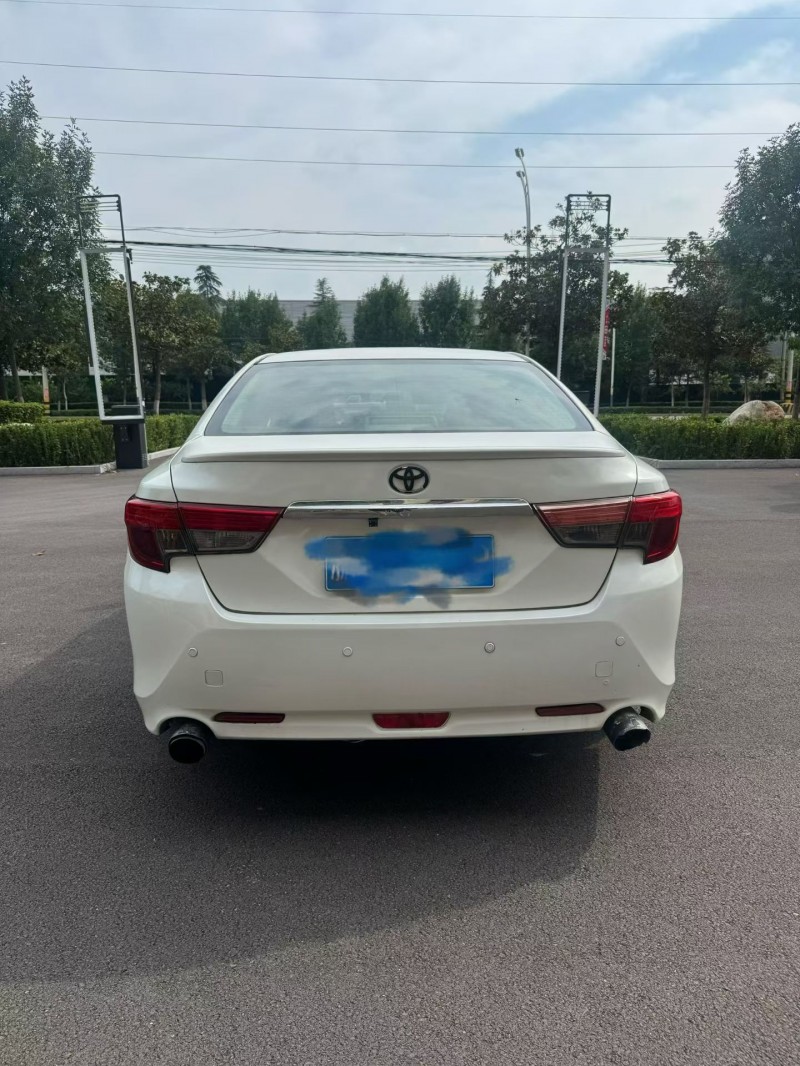 枣庄16年丰田锐志6