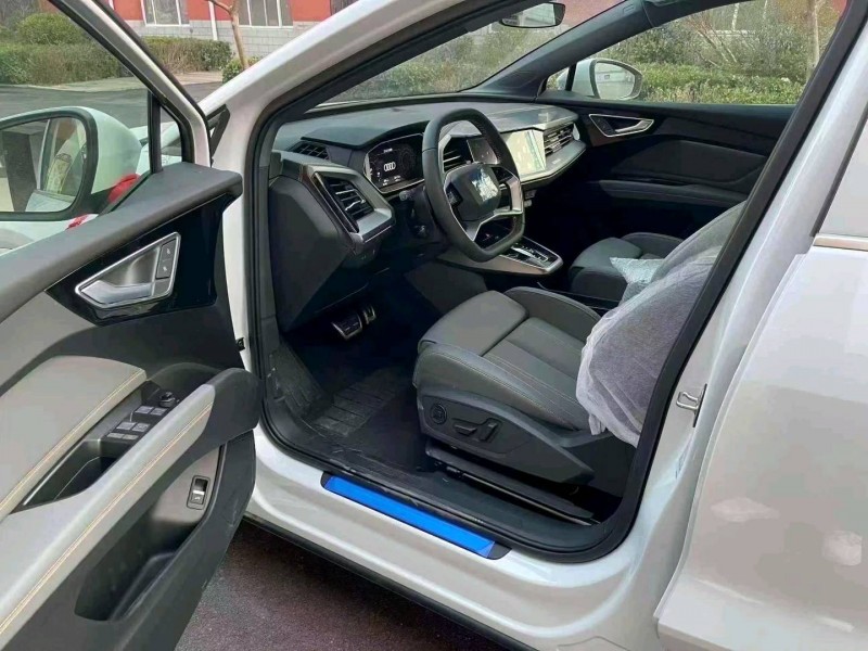 安阳25年奥迪Q43