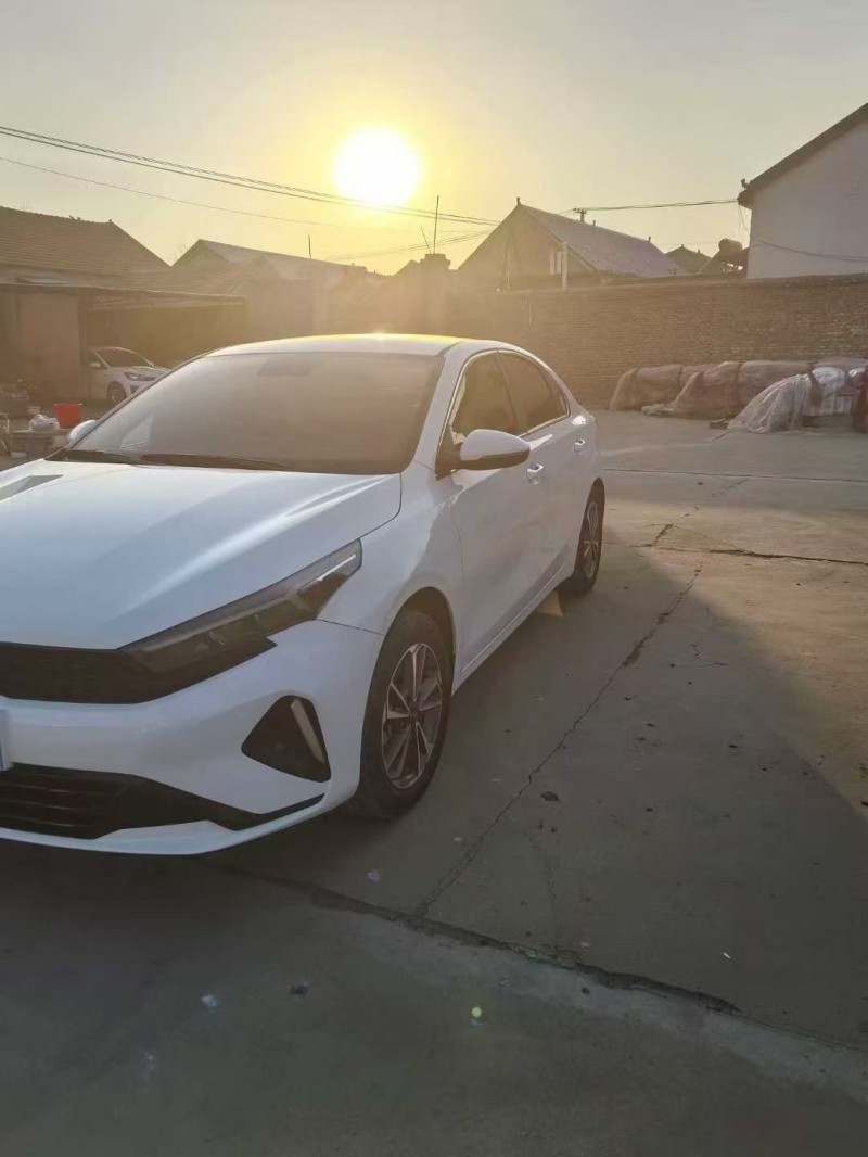 菏泽24年起亚K32