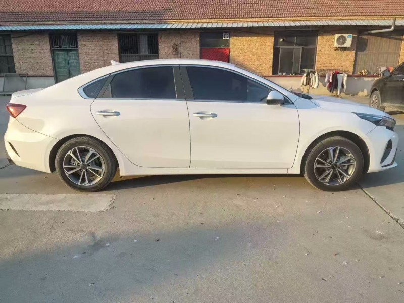 菏泽24年起亚K38