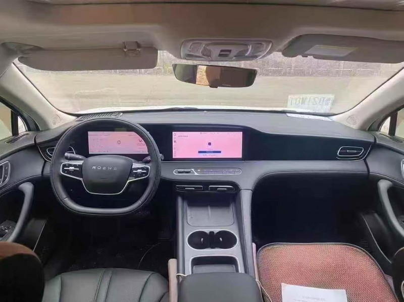 济宁24年荣威D74