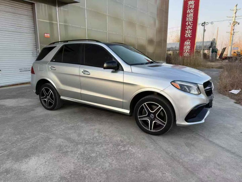 徐州19年奔驰GLE2