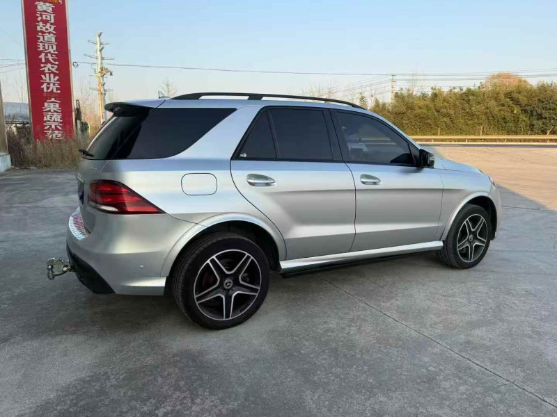 徐州19年奔驰GLE8