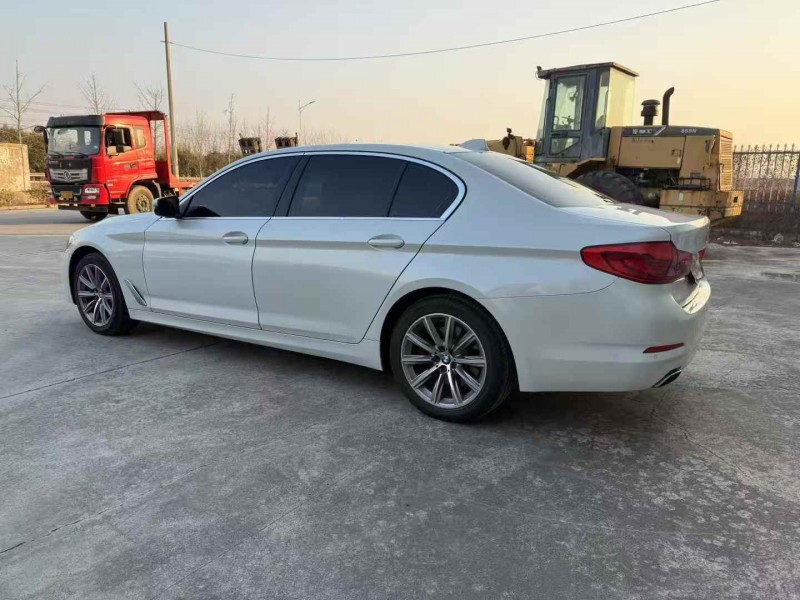 徐州18年宝马5系8