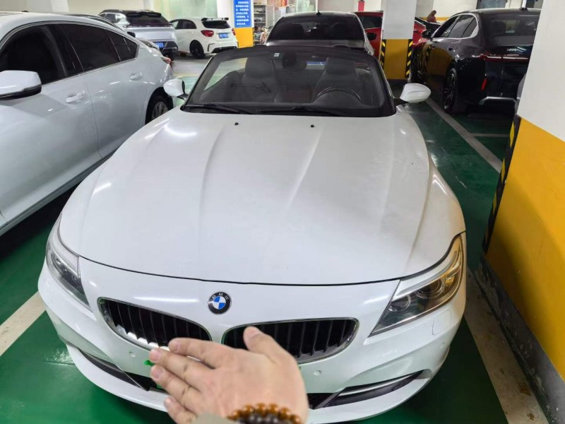 济宁17年宝马Z41