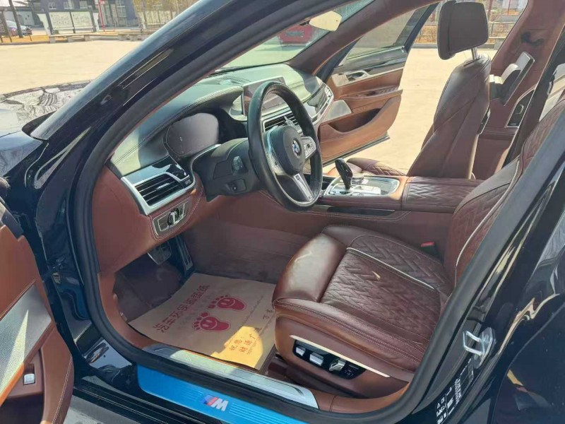 徐州22年宝马7系3